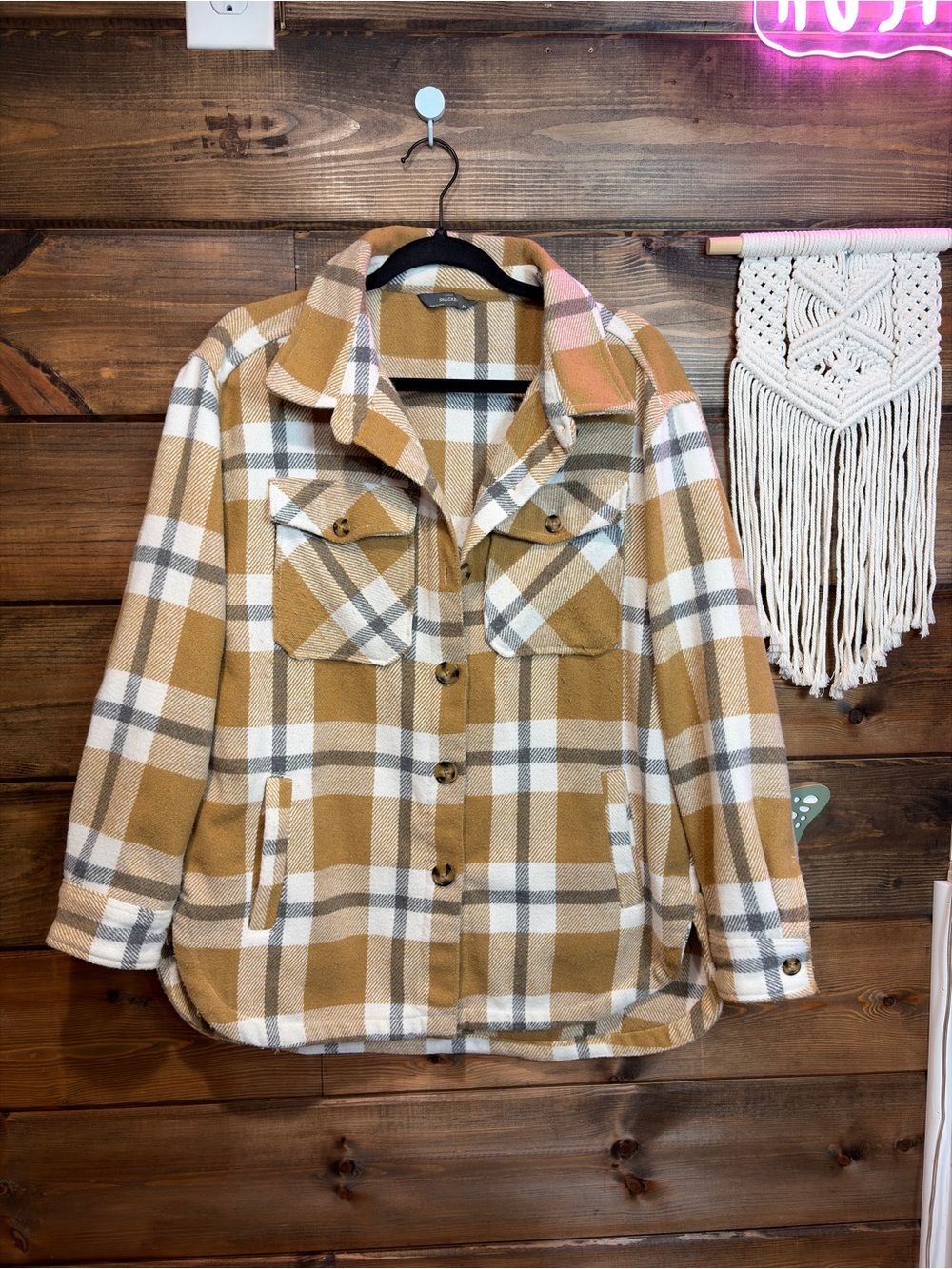 Plaid Shacket Jacket in Camel and Cream neutral autumn western aesthetic